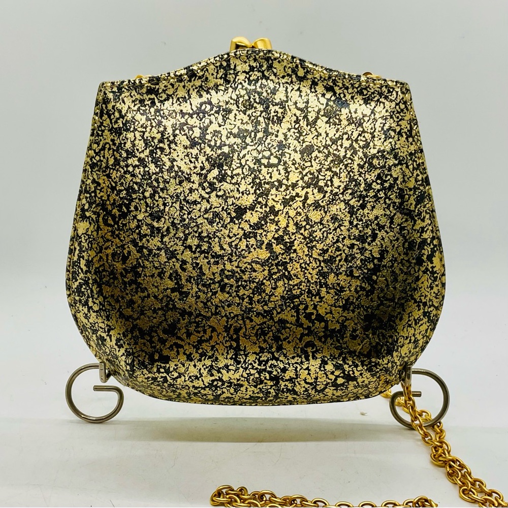 Inge Christopher Shell Shaped Mottled Gold And Black With Gold Chain Evening Bag